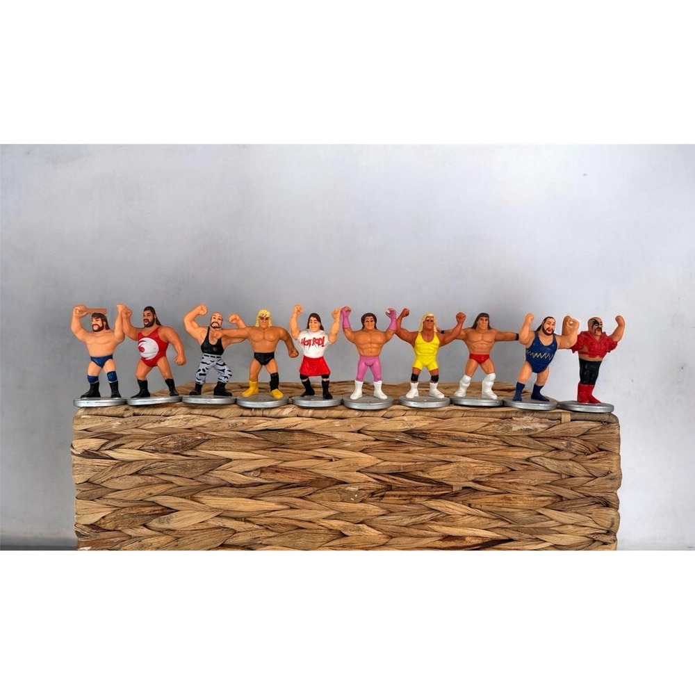 VINTAGE HASBRO WWF LOT SET OF 10 MINI ROYAL RUMBLE WRESTLING ACTION FIGURES WWE